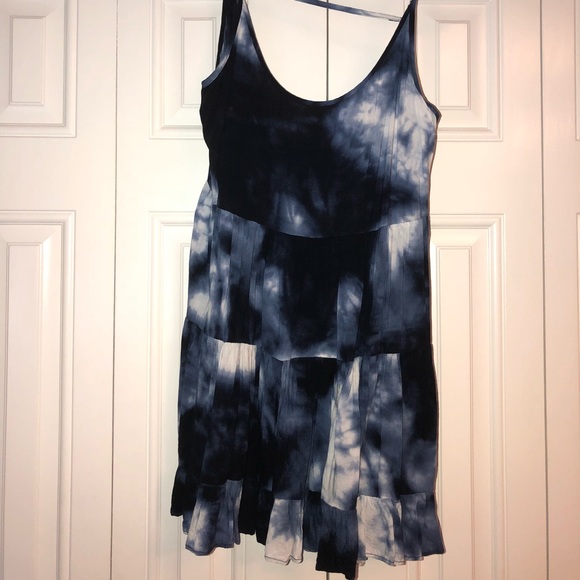 Brandy Melville dress - Picture 2 of 2